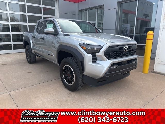 2025 Toyota Tacoma i-FORCE MAX TRD Off-Road i-FORCE MAX