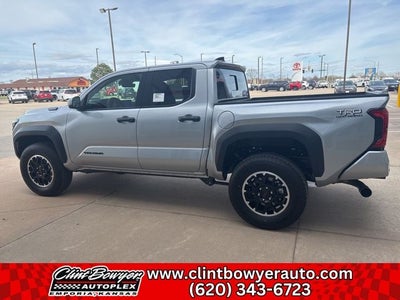 2025 Toyota Tacoma i-FORCE MAX TRD Off-Road i-FORCE MAX