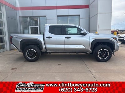 2025 Toyota Tacoma i-FORCE MAX TRD Off-Road i-FORCE MAX
