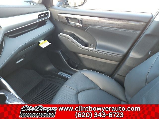 2026 Toyota Highlander Hybrid Hybrid Limited