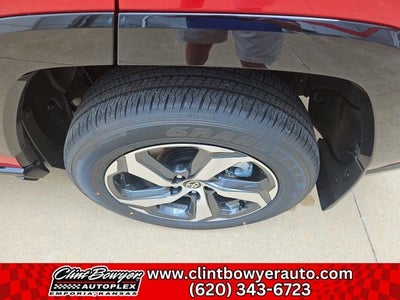 2025 Toyota RAV4 Plug-in Hybrid SE