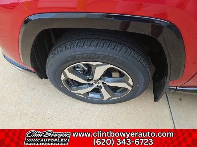 2025 Toyota RAV4 Plug-in Hybrid SE