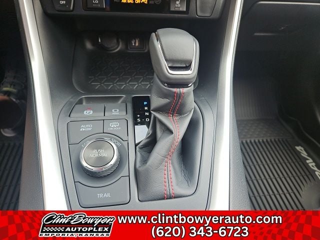 2025 Toyota RAV4 Plug-in Hybrid SE