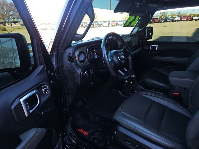 2024 Jeep Gladiator Mojave