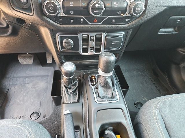 2025 Jeep Gladiator Nighthawk
