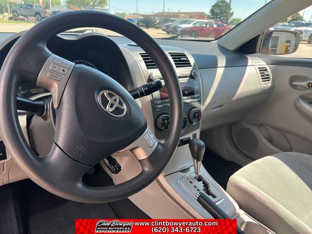 2011 Toyota Corolla LE