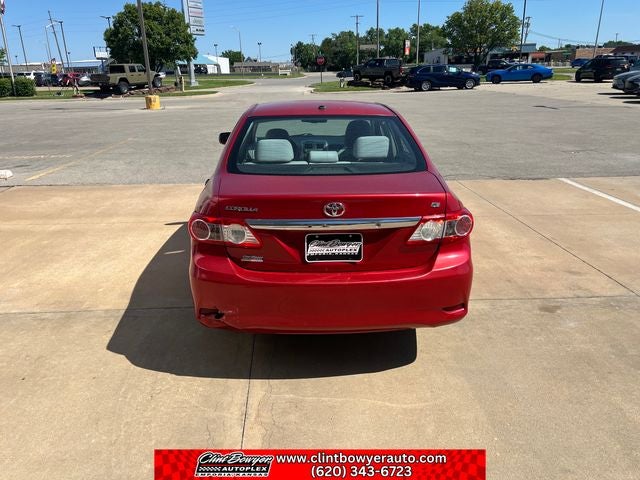 2011 Toyota Corolla LE