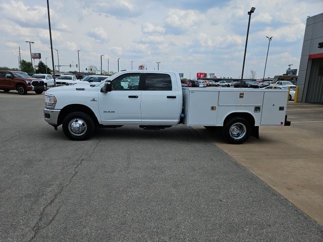 2024 RAM 3500 SLT