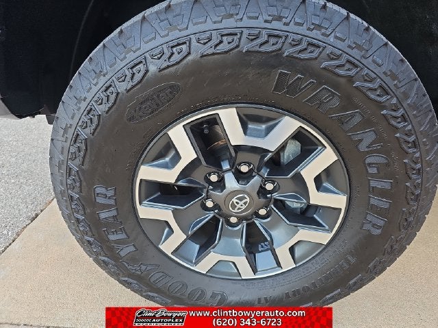 2023 Toyota Tacoma TRD Off-Road V6