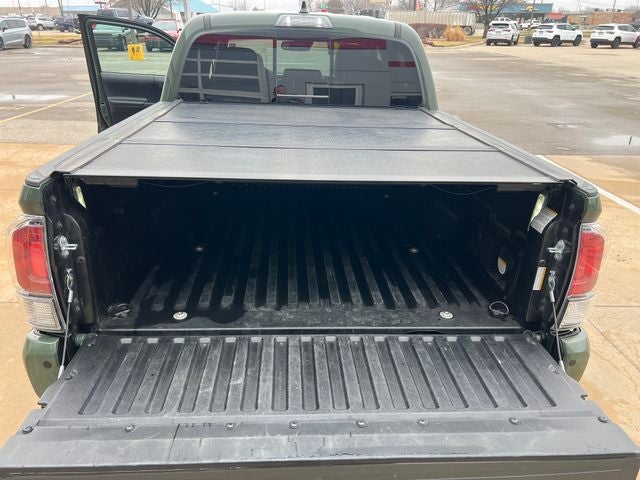 2022 Toyota Tacoma Limited V6