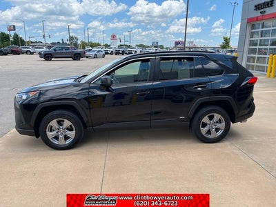 2022 Toyota RAV4 Hybrid LE
