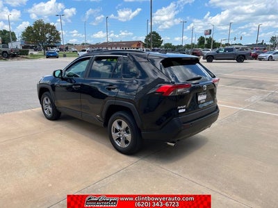 2022 Toyota RAV4 Hybrid LE