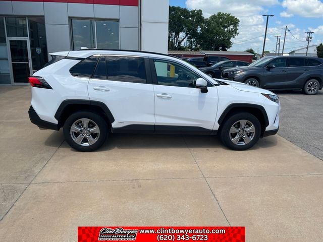 2025 Toyota RAV4 Hybrid XLE