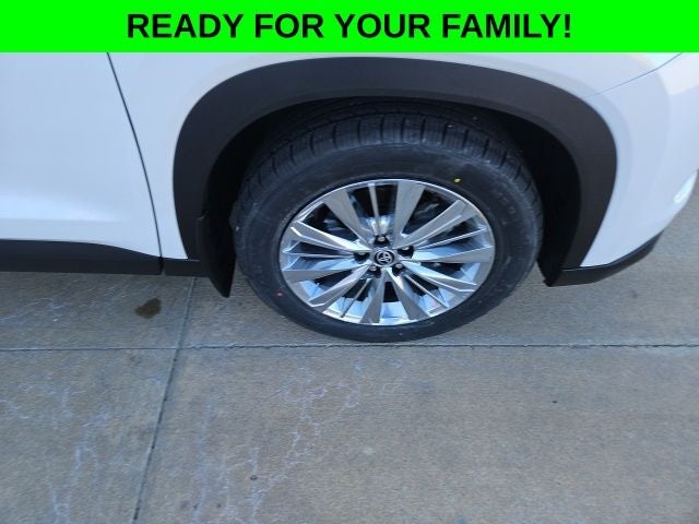 2024 Toyota Grand Highlander Platinum