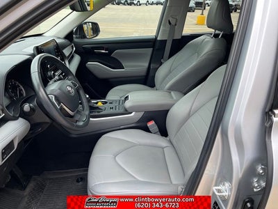 2022 Toyota Highlander XLE