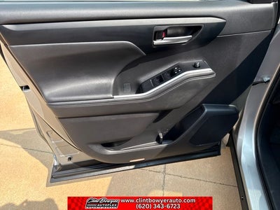 2024 Toyota Highlander Hybrid XLE