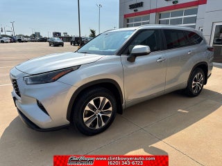 2024 Toyota Highlander Hybrid XLE