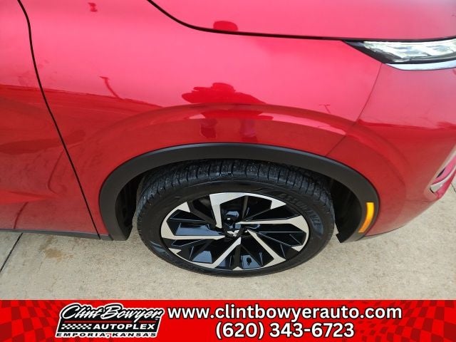 2023 Mitsubishi Outlander SE Special Edition