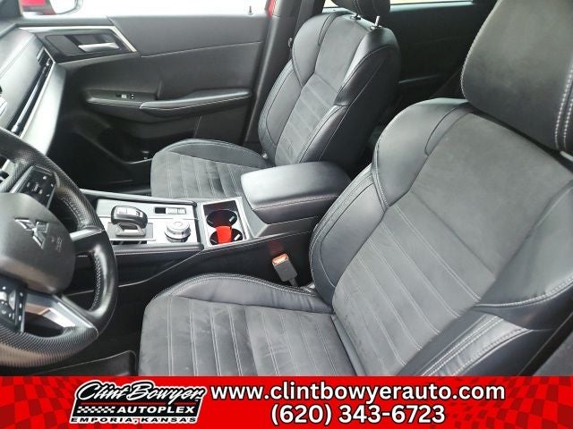 2023 Mitsubishi Outlander SE Special Edition