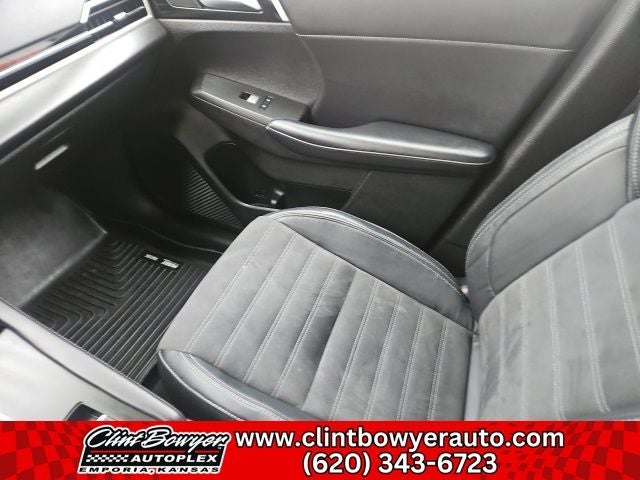 2023 Mitsubishi Outlander SE Special Edition