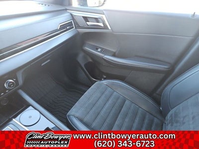 2024 Mitsubishi Outlander SE Black Edition w/Pano Roof