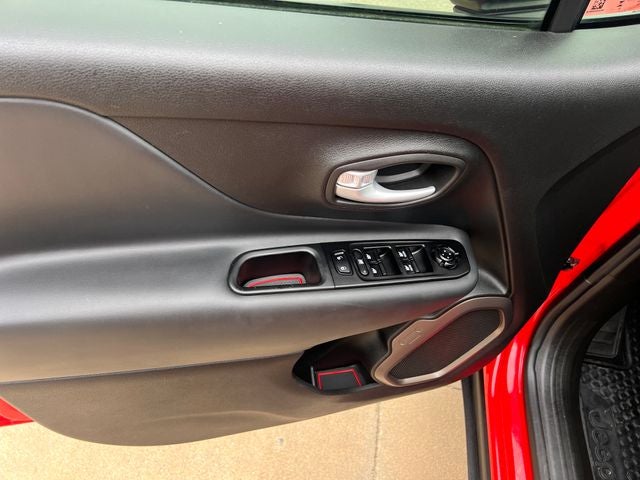 2023 Jeep Renegade Base