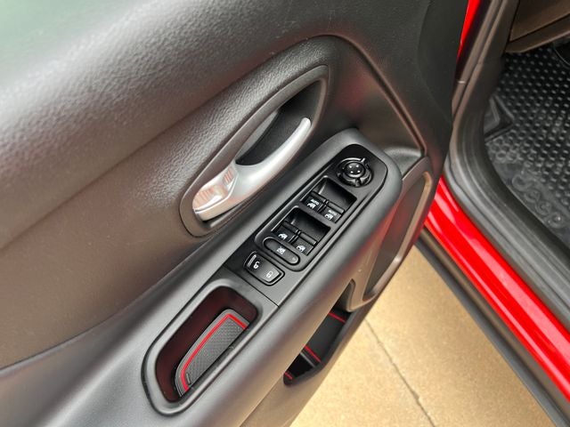 2023 Jeep Renegade Base