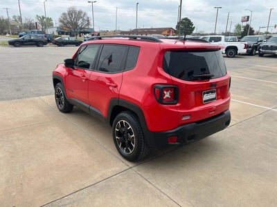2023 Jeep Renegade Base